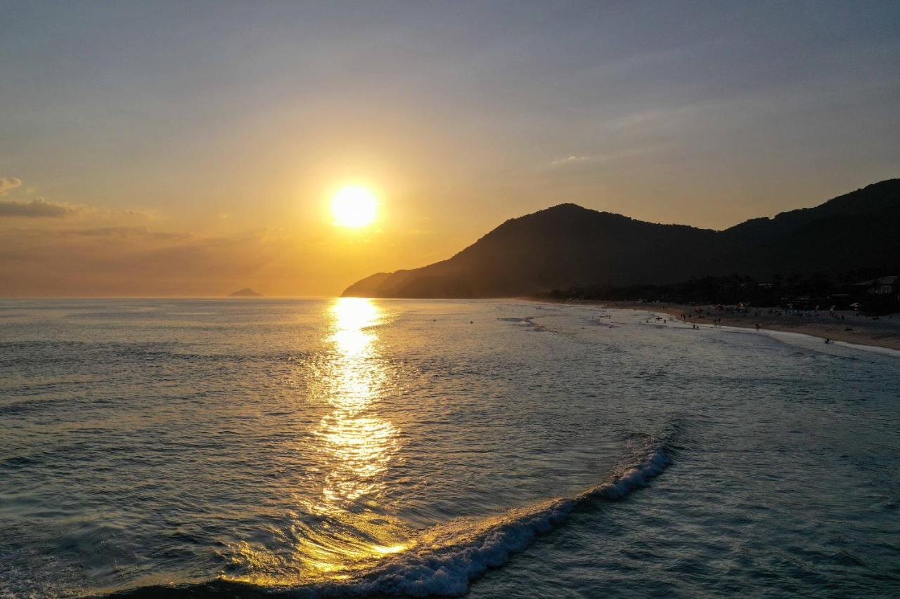 Maresias - Frente P/ Praia - Cond. Fechado - Piscina Aquecida!!!Wi Fi Exclusiva Sao Sebastiao  Ngoại thất bức ảnh